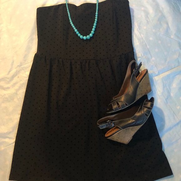 GAP Dresses & Skirts - Gap black strapless dress, NWT, size 14